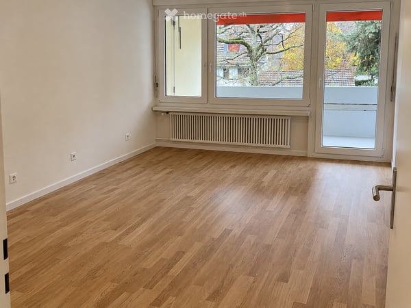 Renovierte 4.5-Zimmer-Wohnung an ruhiger, grüner Lage in Zürich-Leimbach 3