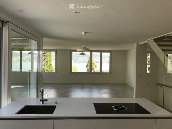 Wohnen mit Seesicht und direktem Zugang zum Bahnperron – ein aussergewöhnliches Zuhause 2