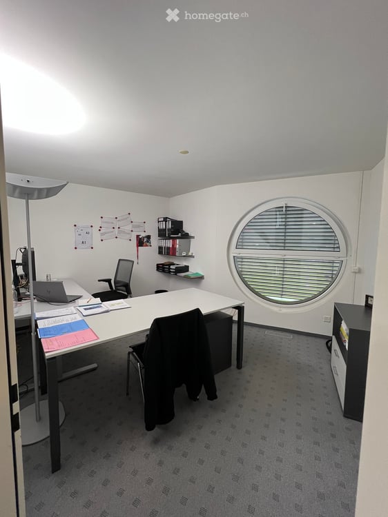 Büroflächen in Untervaz zu attraktiven Mietkonditionen zu übernehmen 10