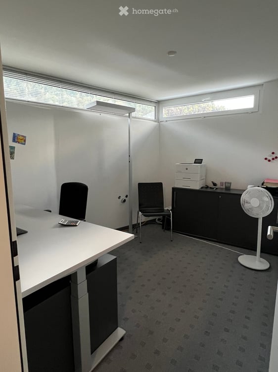 Büroflächen in Untervaz zu attraktiven Mietkonditionen zu übernehmen 9