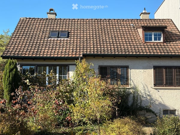 Charmantes 6.5-Zimmer-Doppeleinfamilienhaus mit grossem Garten in Oberwinterthur – 2 Jahre befristet