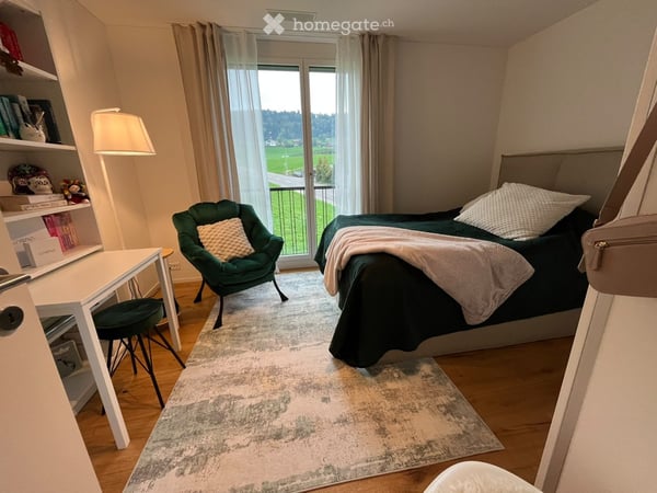 Moderne Wohnung mit Blick ins Grüne in Rotkreuz 2