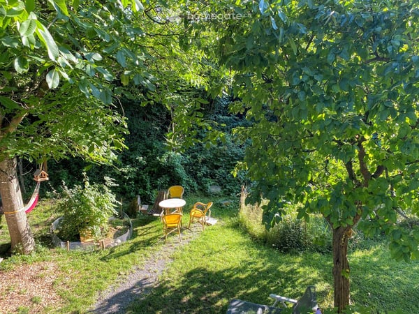 Charmante Dachwohnung am Dorfrand 11