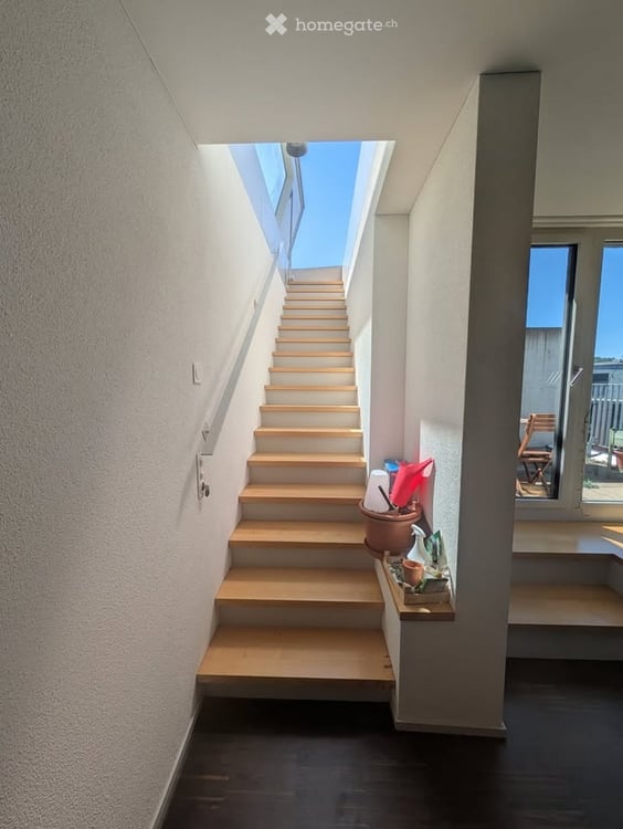 Helle, moderne 3,5-Zimmer-Wohnung in Albisrieden — Zürich + private Dachterrasse 3