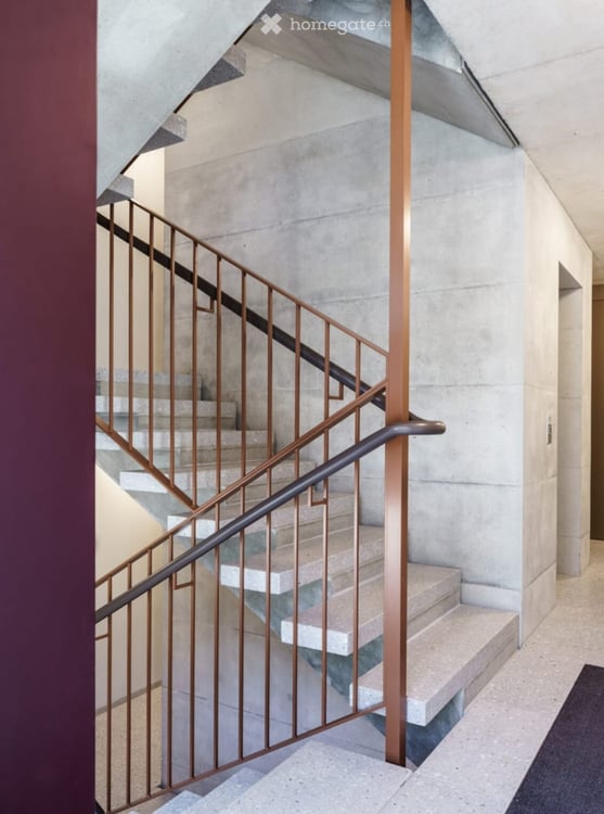 Moderne helle Wohnung mit direktem Gartenzugang in Zürich-Höngg 3