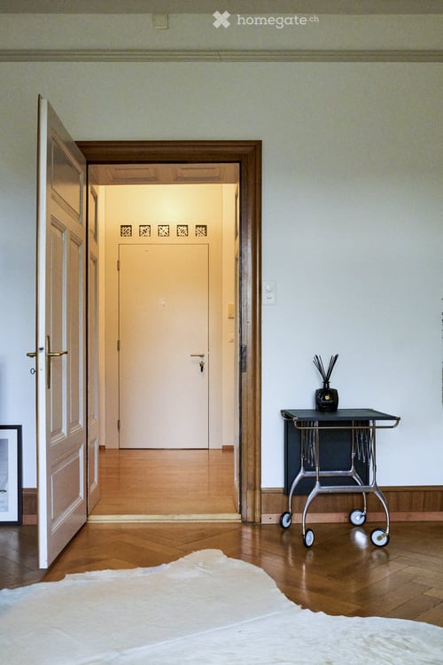 4.5 Zimmer Altbauwohnung mit Balkon und Weitblick am Rosenberg 6