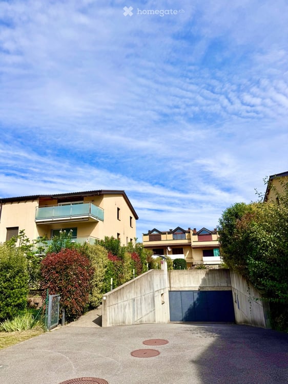 Fantastico appartamento di 3.5 locali in posizione centrale a Caslano 2