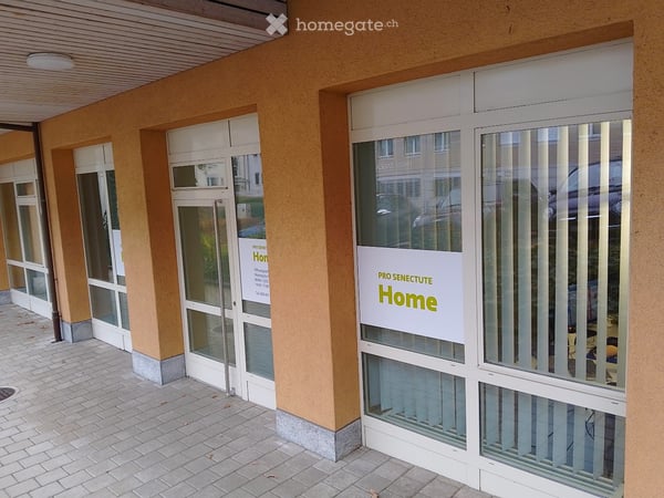 Modernes Büro in zentraler Lage von Horgen 1