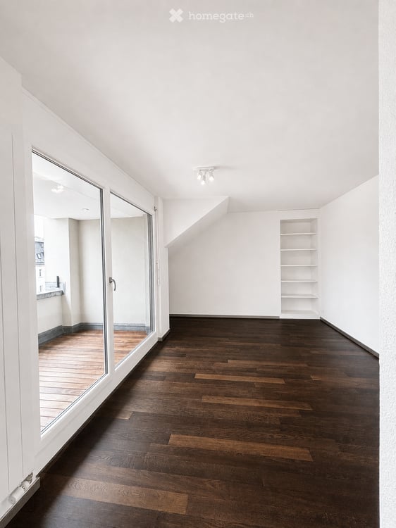 3.5 Attikawohnung zwischen Hegibachplatz und Klusplatz 5