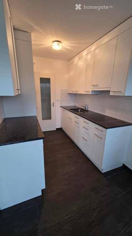 Ruhige, sonnige 3.5 Zi-Wohnung im 2. OG 3