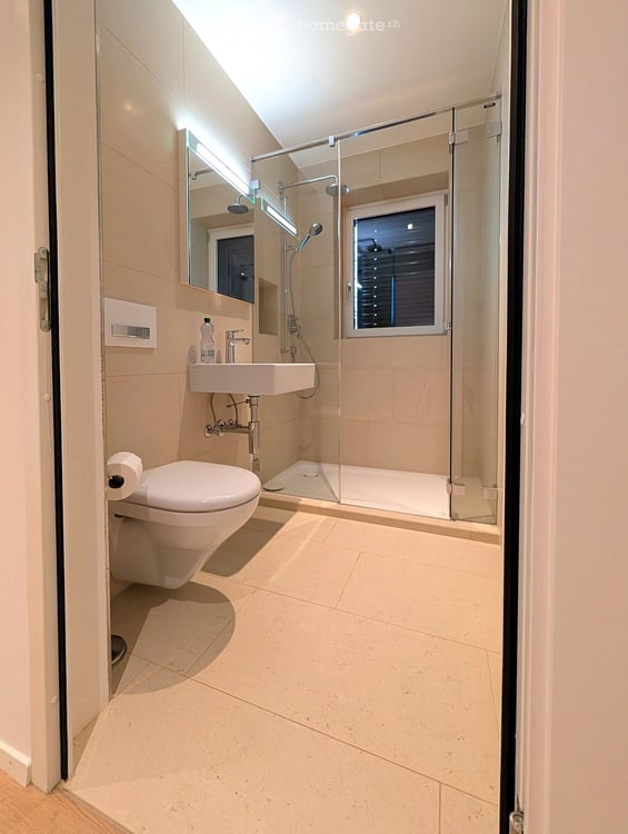 Helle 3.5-Zimmer-Wohnung mit Balkon & eigenem Waschturm, nahe See 11