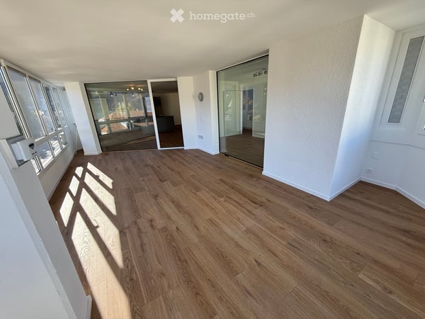 Frisch sanierte 4.5-Zimmer-Wohnung mit See- und Bergsicht in Hergiswil 8