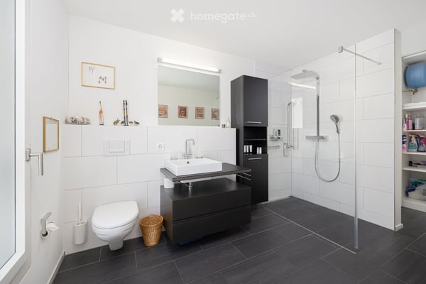 Hochmodernes Designobjekt mit unverbaubarer See- und Bergsicht 11