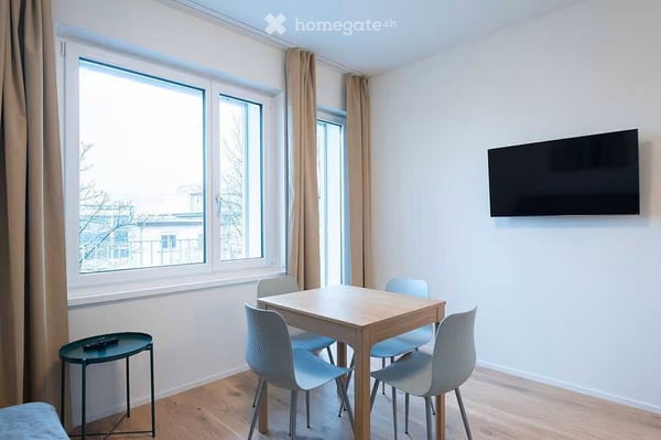 Stilvoll möblierte 1,5-Zimmer-Wohnung mit Balkon in Zürich-Altstetten (Hohlstrasse) 8