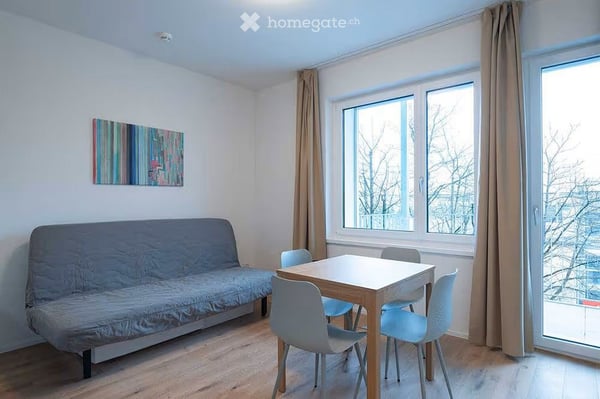 Stilvoll möblierte 1,5-Zimmer-Wohnung mit Balkon in Zürich-Altstetten (Hohlstrasse) 5