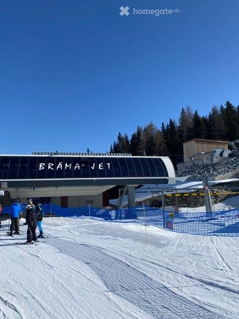Stilvolle 1½ -Zimmer-Wohnung (mit angrenzender 1½ -Zwg kombinierbar) an der Promenade in Davos Platz 12