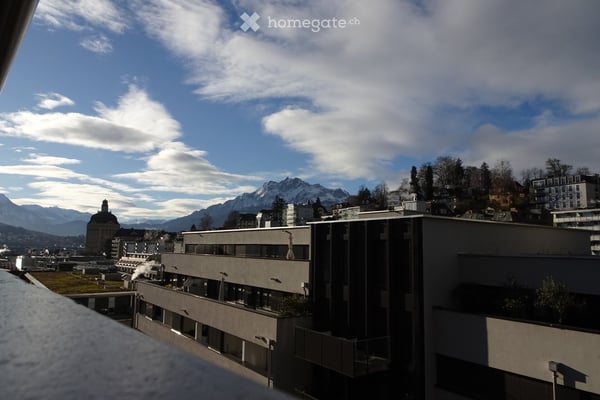 4.5-Zimmer Wohnung mit schöner Aussicht in die Berge 13
