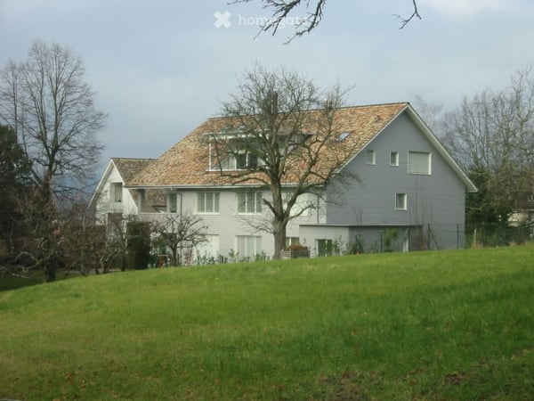 Moderne Dachwohnung mit See- und Fernsicht 5