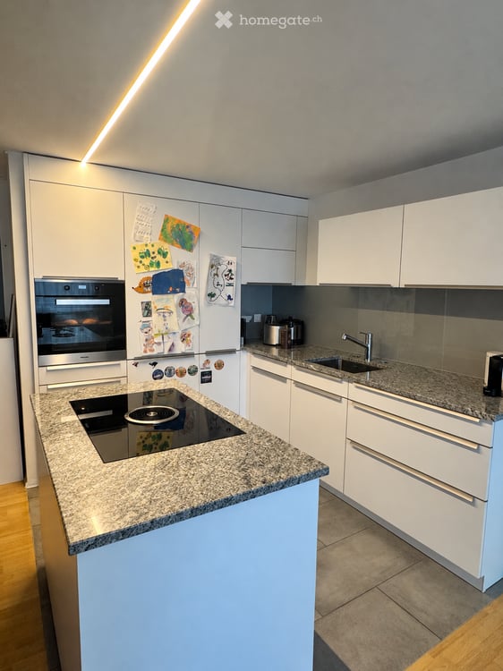 Wohnen mit Weitblick – charmante 3-Zimmer-Maisonette in Gommiswald 4