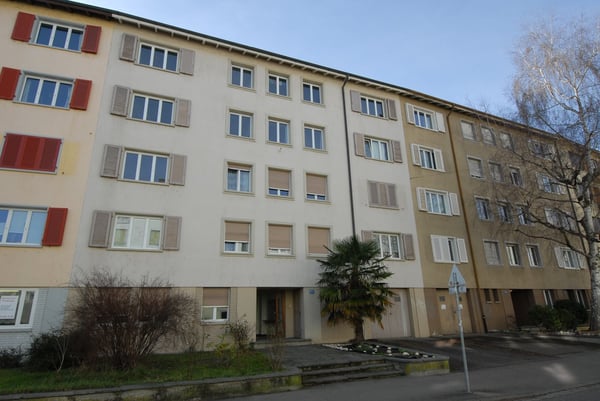 Schöne 2-Zimmer-Wohnung im Lehenmattquartier 2