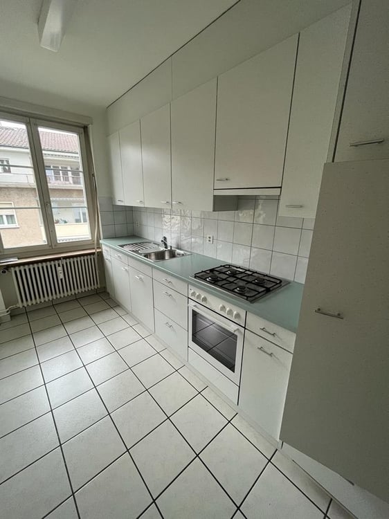 Schöne Altbau-Dachwohnung im Gotthelf-Quartier 5
