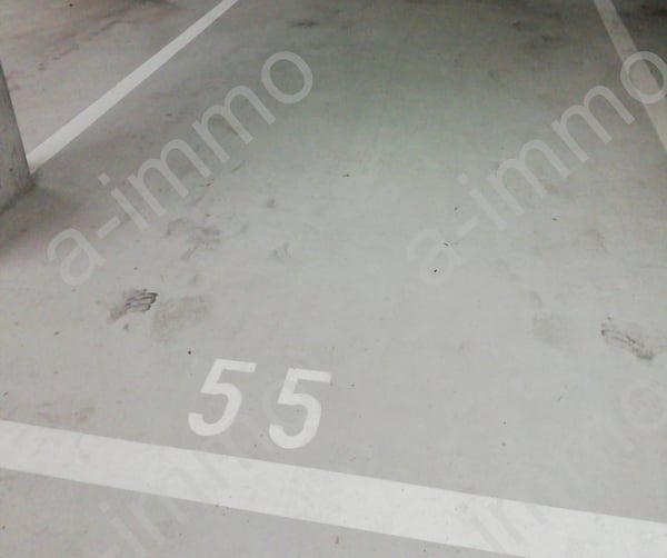 Tiefgaragenparkplatz in Lengnau BE zu vermieten 3