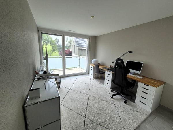 Exklusive 4 1/2-Zimmer Wohnung mit vielen Vorzügen (Nichtraucher erwünscht) 11