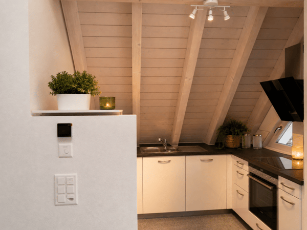 4-Zi. Dachgeschoss-Wohnung - MÖBLIERT 5