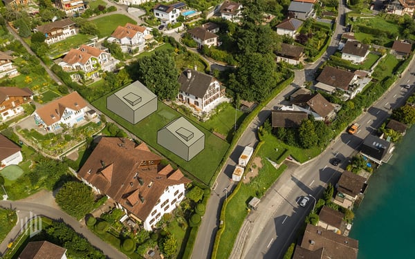 ImmoWyss - 1'113 m2 Bauland am Thunersee für exklusive Wohnträume 2