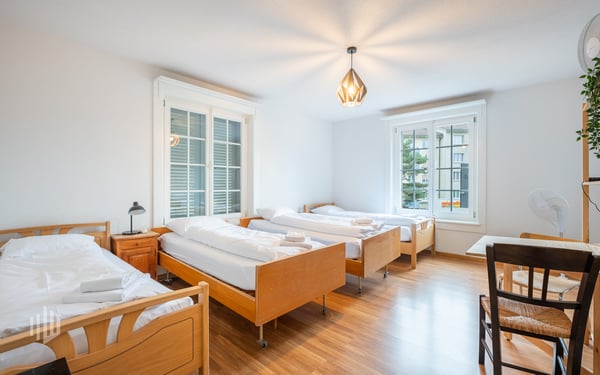 ImmoWyss -  Attraktives Mehrfamilienhaus mit Geschäftsräumlichkeiten 10