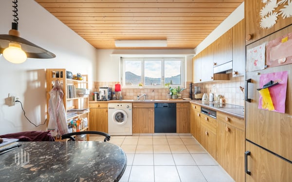 ImmoWyss -  Grosszügige & lichtdurchflutete Wohnung an Toplage in Thun 3