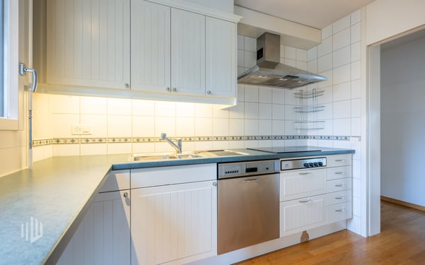 ImmoWyss -  Wohnen mit Stil und Komfort Nähe Bahnhof im Seefeld Thun 7