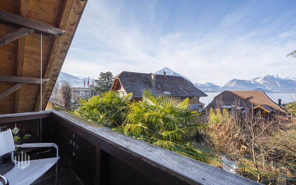 ImmoWyss -  Wohnen zwischen Gartenidylle und Seeufer am Thunersee 10