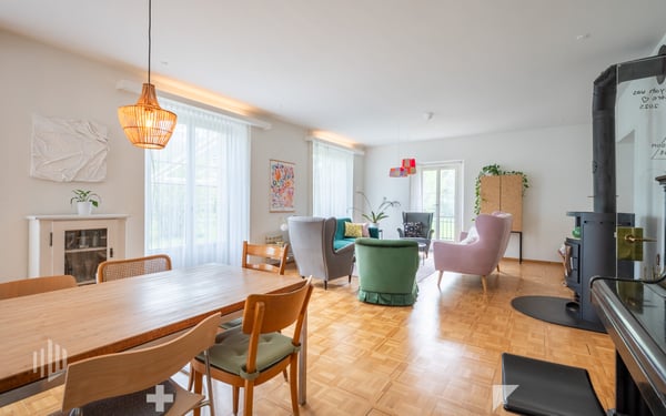 ImmoWyss - Baulandparzelle in Hotelzone HC mit sep. 2-Familienhaus 7