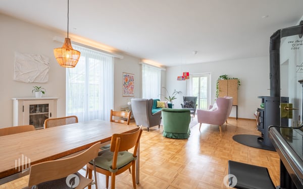ImmoWyss -  Baulandparzelle in Hotelzone HC mit sep. 2-Familienhaus 7