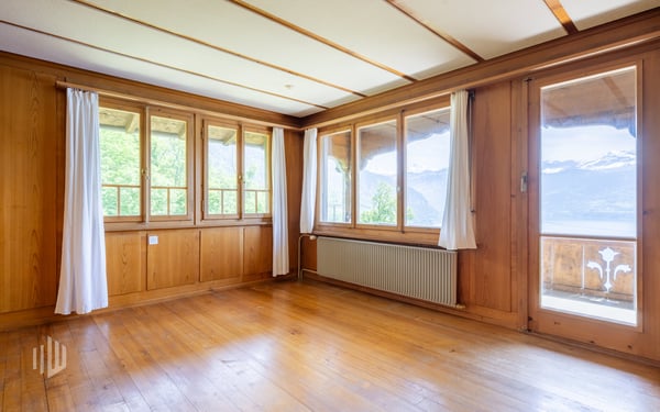 ImmoWyss -  2-Familien-Chalet mit unendlich schöner See- und Bergsicht 6