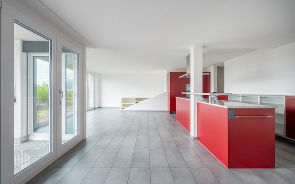 ImmoWyss - Terrassenhaus mit Blick auf Schloss, Stadt und Stockhorn 8