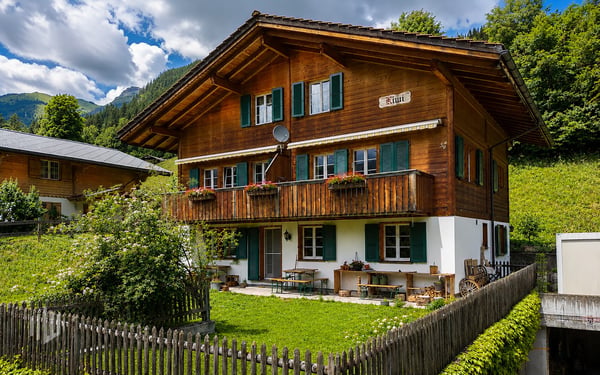 ImmoWyss - 4,5-Zimmer Garten-Ferienwohnung mit Sicht zum Eiger 1