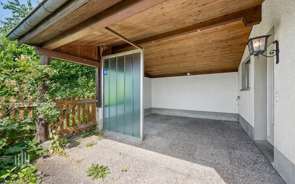 ImmoWyss - Charmantes Zuhause mit traumhafter Sicht auf den Thunersee 2