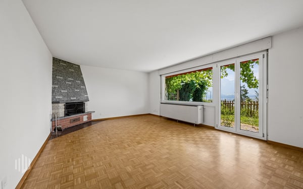 ImmoWyss - Charmantes Zuhause mit traumhafter Sicht auf den Thunersee 4