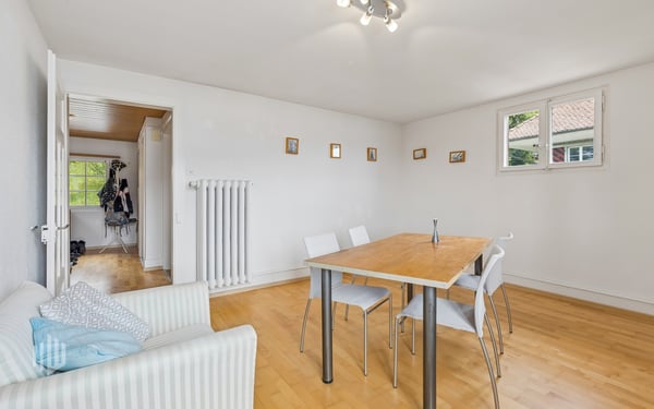 ImmoWyss - Zweifamilienhaus an beliebter Wohnlage in Hilterfingen 11