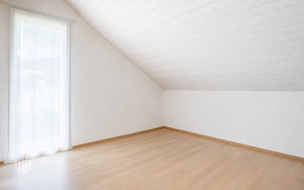 ImmoWyss -  Moderne Dachwohnung mit Galerie und traumhaftem Seeblick 6
