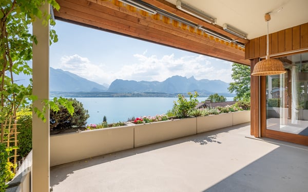 ImmoWyss - Einfamilienhaus über dem Thunersee mit unverbaubarer Sicht 7