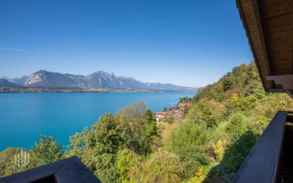 ImmoWyss - Wohnen über dem Thunersee mit traumhafter Panoramasicht 4
