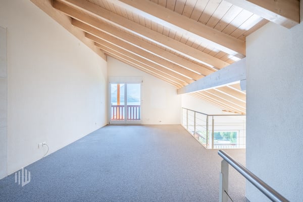 ImmoWyss -  Maisonette-Traum mit herrlichem See- und Niesenblick pur 11