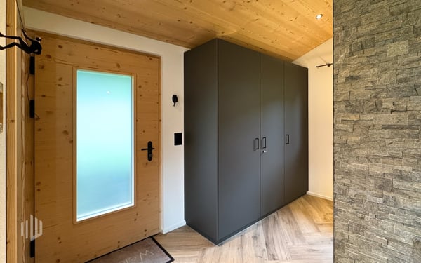 ImmoWyss - Alleinstehendes (Ferien-) Chalet unter der Eigernordwand 3
