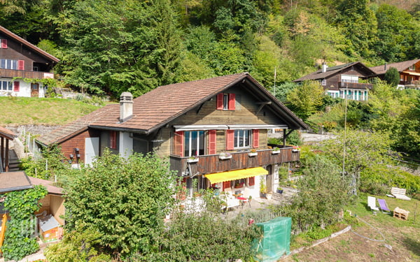 ImmoWyss - Chalet mit Einliegerwohnung an aussichtsreicher Lage 10