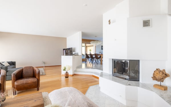 ImmoWyss - Grosszügige Maisonette-Dachwohnung mit Terrasse und Studio 5