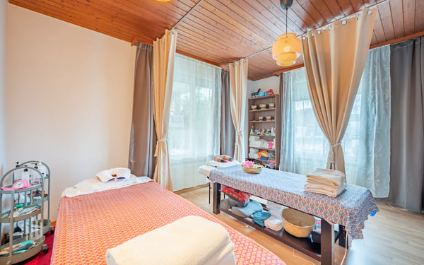 ImmoWyss - Vielseitiges Zweifamilienhaus mit Weitblick im Gwatt 4
