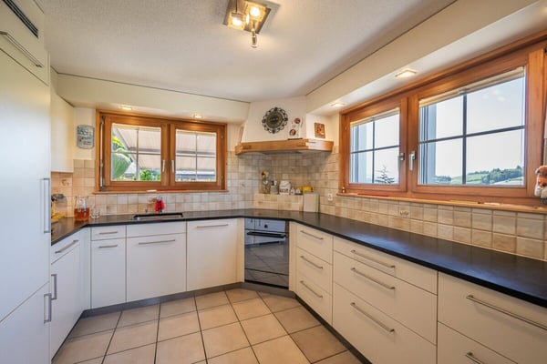 Idyllisches Einfamilienhaus in traumhafter Hanglage im Neckertal 10